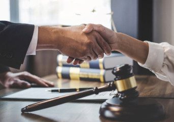 What Does An Immigration Lawyer Do