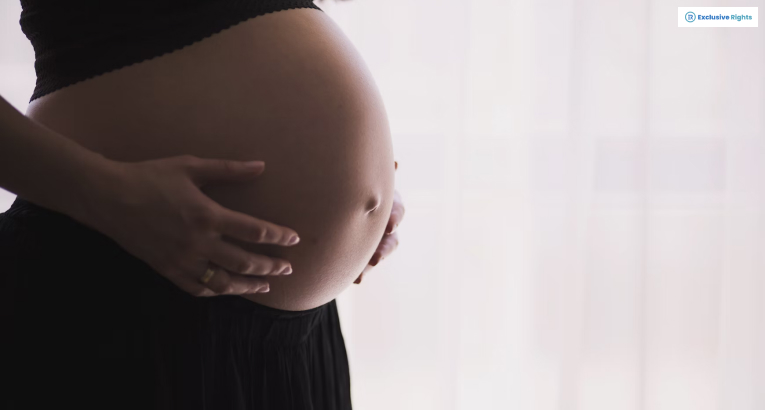 Journalists Claim that Pregnancy Discrimination is Still Rampant